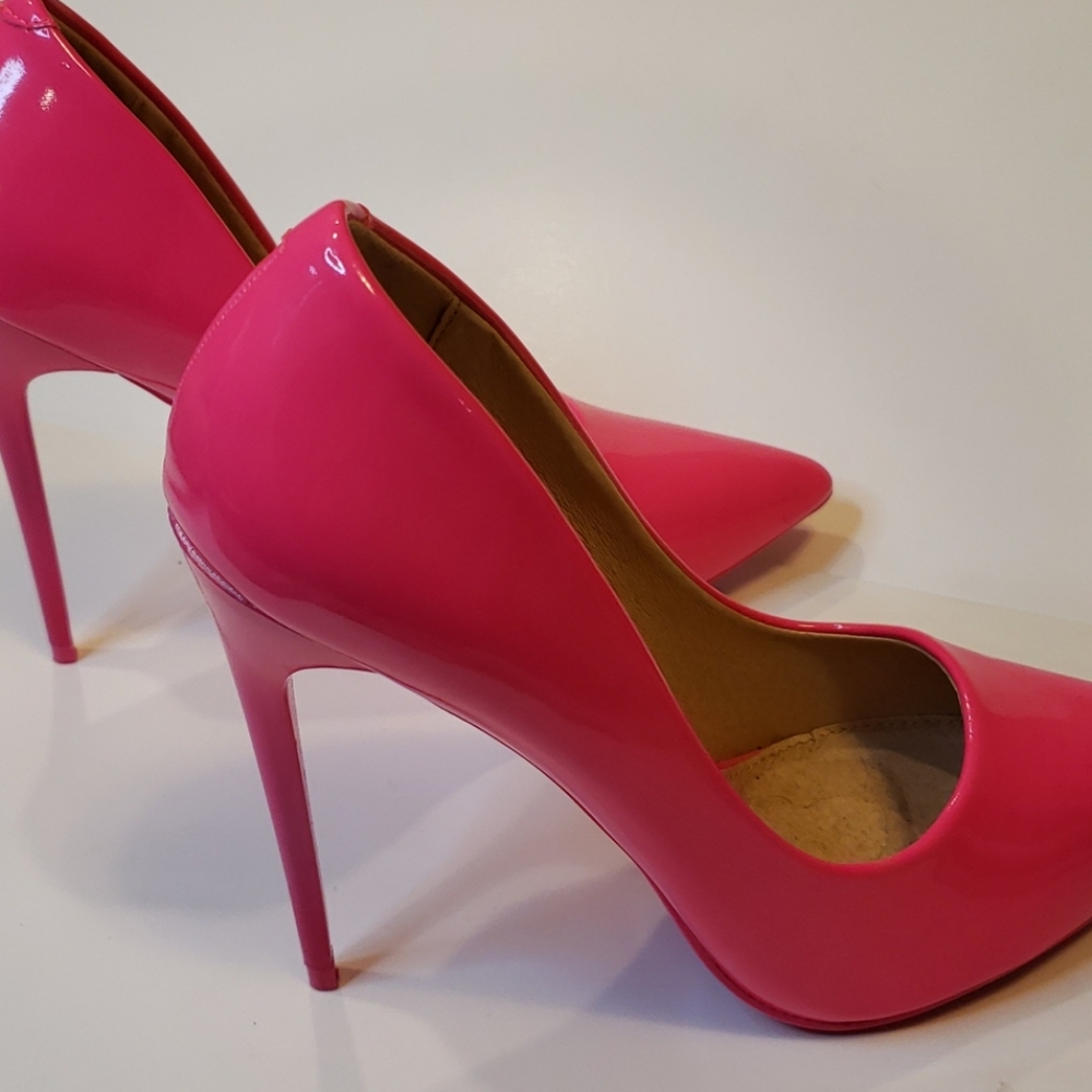 GorgeousSexy Fusha High heels